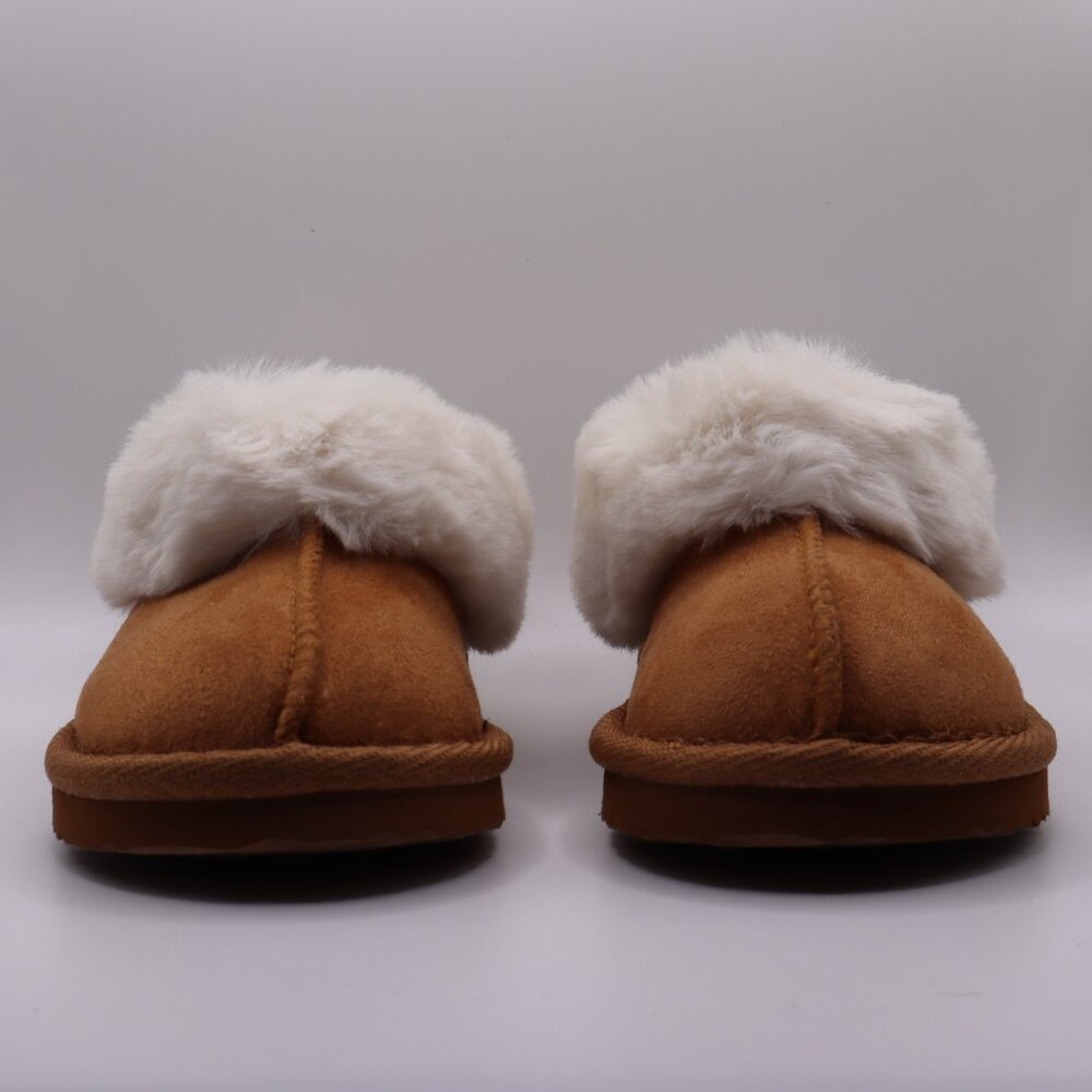 Girls Size 6 Brown Suede Slippers Plush Fur Lined Slip-On House Shoes BRAND NEW